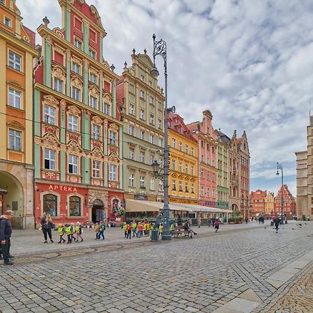Rynek Apartment The Heart Of The City By Noclegi Renters Wroclaw Exterior photo